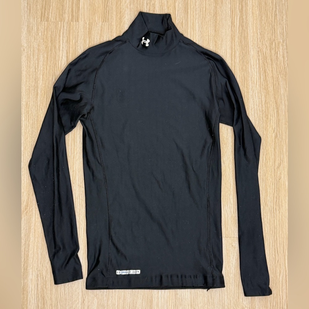 Under Armour Black Long Sleeve Tee
